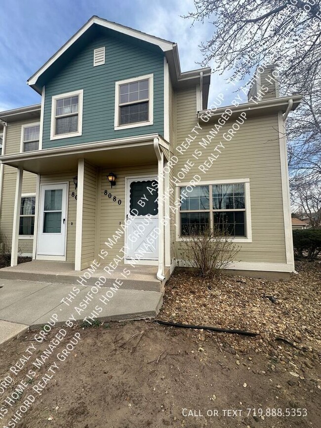 Building Photo - 8080 Lexington Park Dr