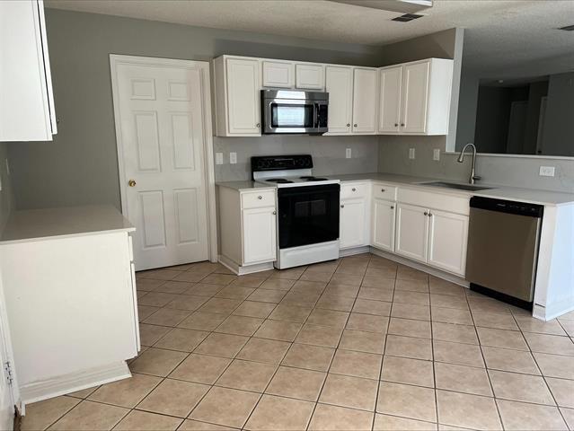 Photo - 2712 Lazy Oak Dr