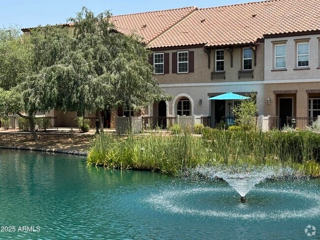 Building Photo - 2670 S Voyager Dr Rental