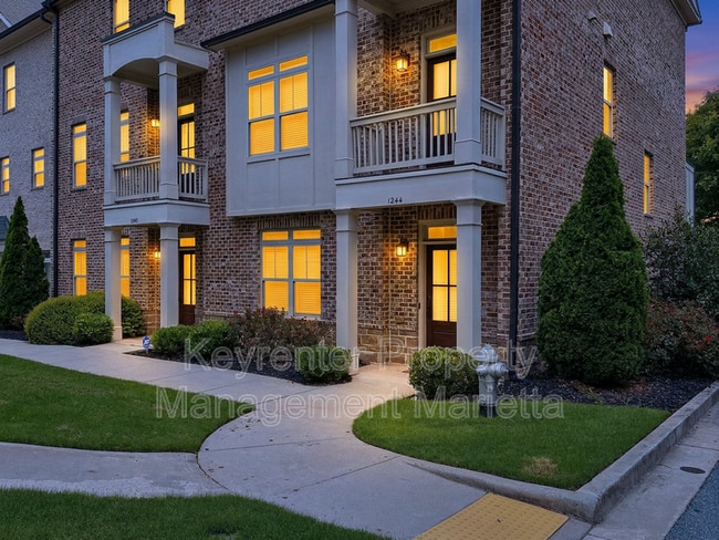 Photo - 1244 Stone Castle Cir