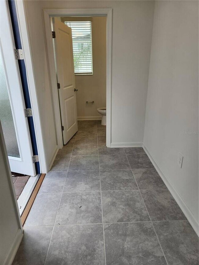 203 Bogey Dr