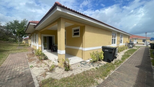 Photo - 1601 Cumin Dr