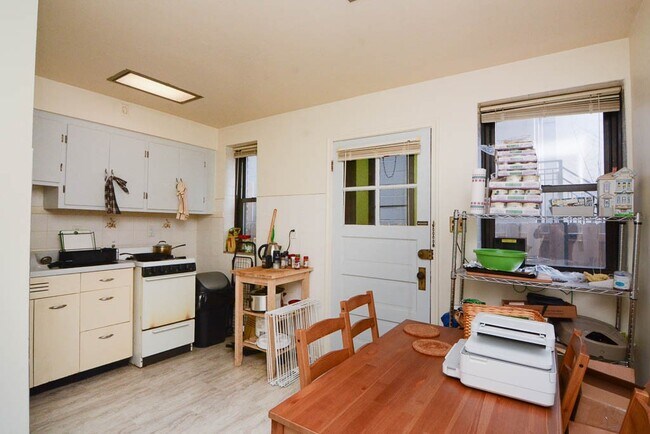 Photo - 2129 N Mozart St Unit M01H