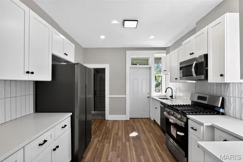 Photo - 4152 Delmar Blvd