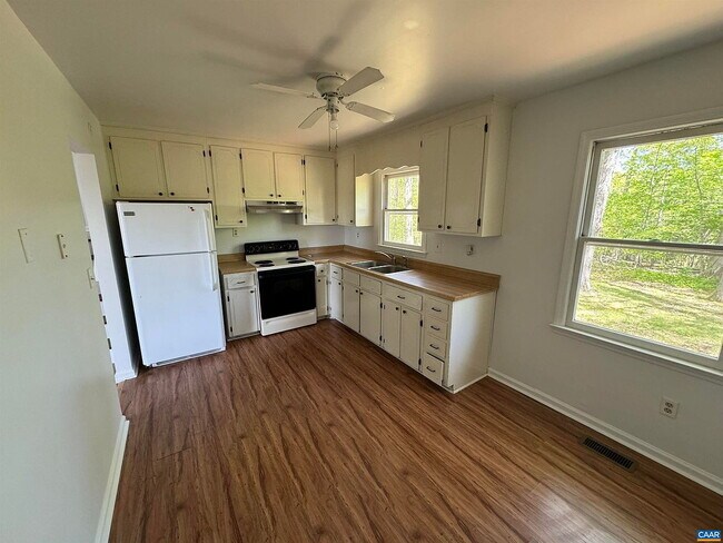 Photo - SINGLE FAMILY HOME.