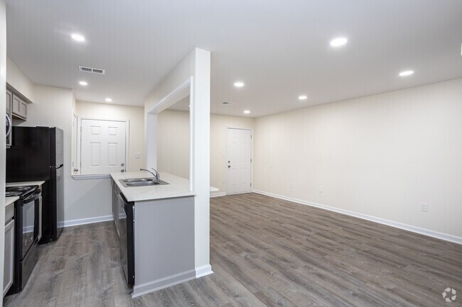 2BR, 1BA