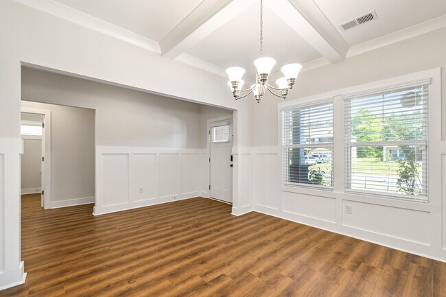 Photo - 2070 Hatteras Way