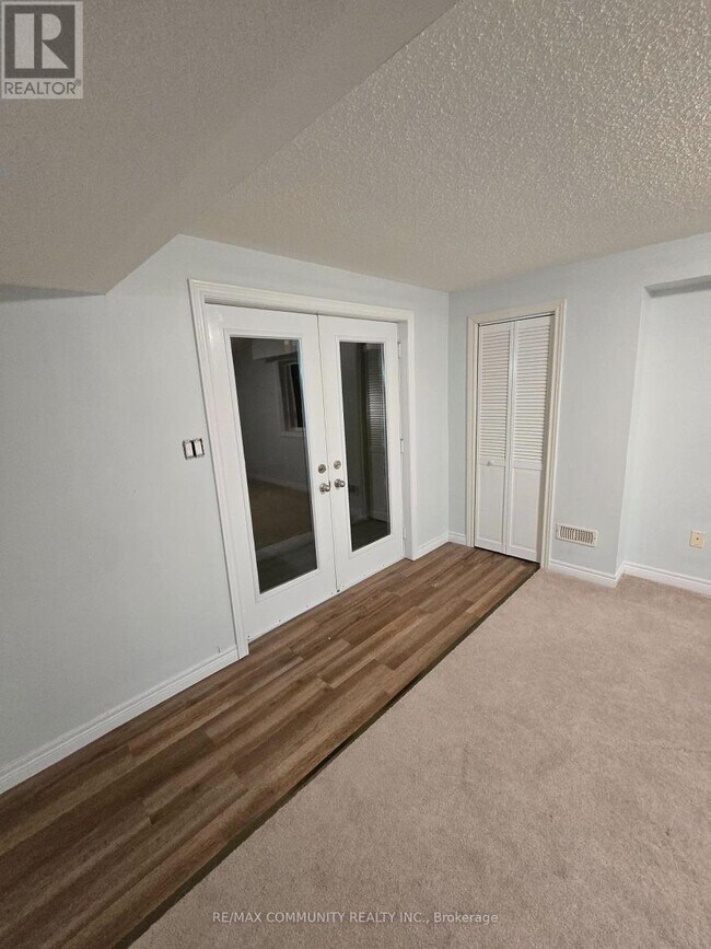 Photo - 1339 Dallman St