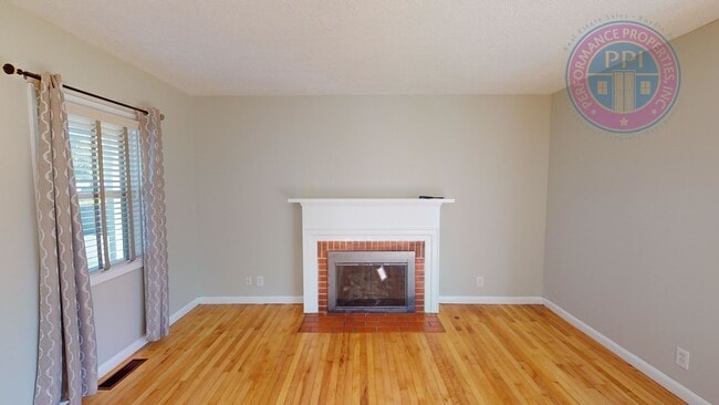 Photo - Great Locaton, Small Pet Negotiable w/ Pet Rent