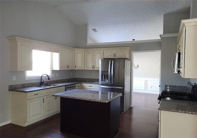 Photo - 2667 Leon Murphy Dr