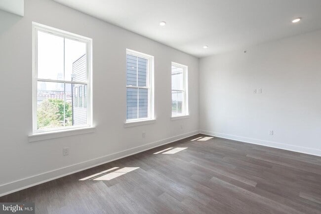 Photo - 813 N Broad St Unidad 213