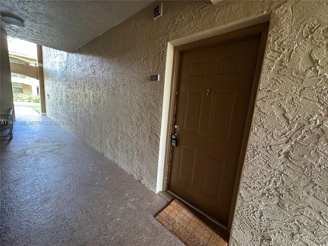 Photo - 11700 SW 2nd St Unit 13101