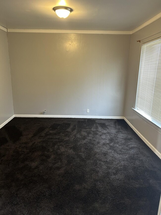 Photo - 40 E Glenwood Ave