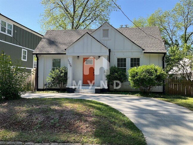 1206 Martin Luther King Jr Dr SW - 1206 Martin Luther King Jr Dr SW House