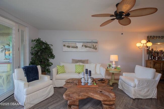 Photo - 432 Bouchelle Dr Unit 103