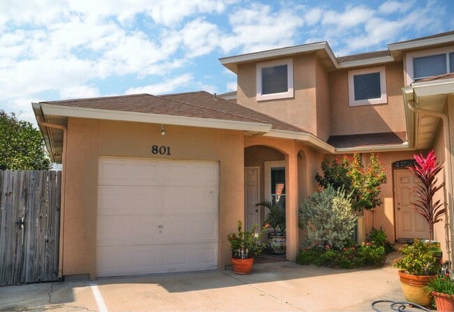 Building Photo - 15401 Salt Cay Ct