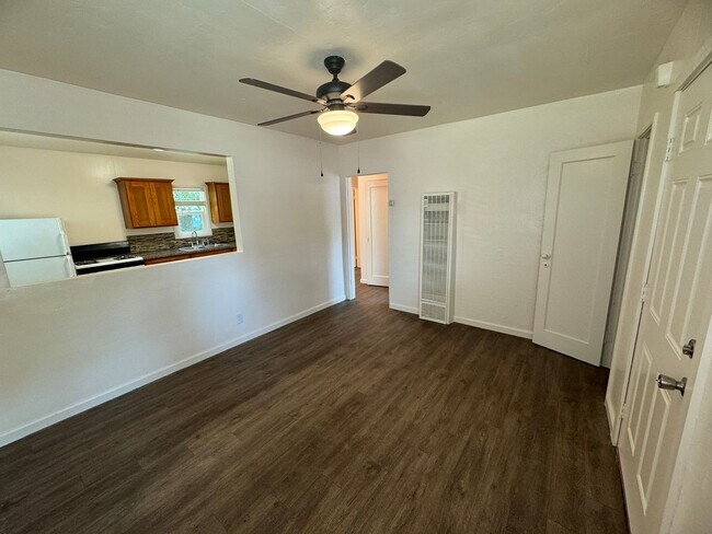 Photo - One Bedroom - West Sacramento