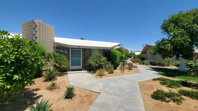 Photo - 37800 Da Vall Dr Unit 12