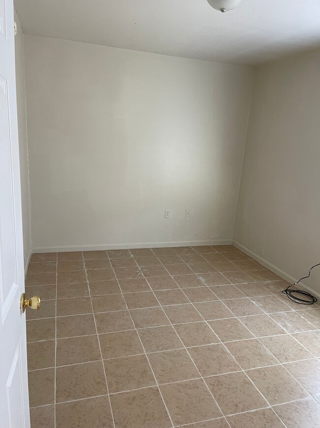 Photo - 2621 Saint Joseph St