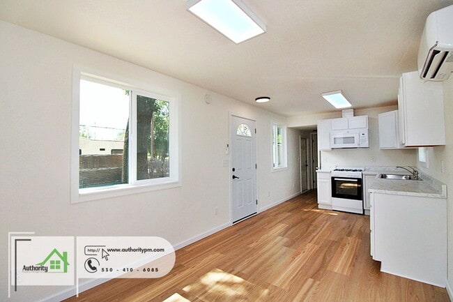 Photo - 18798 Thomas Rd