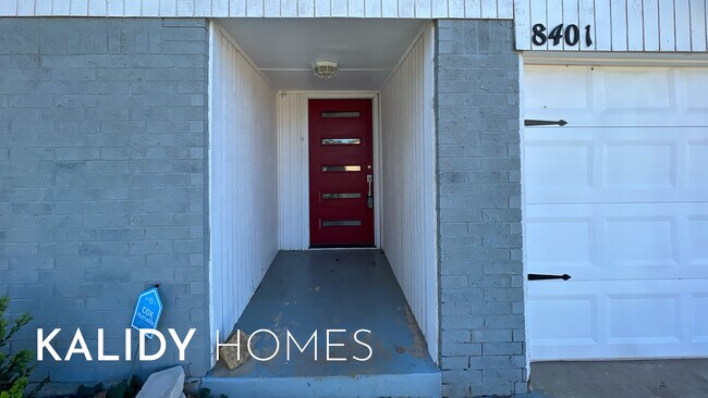 Photo - 8401 Azurewood Dr