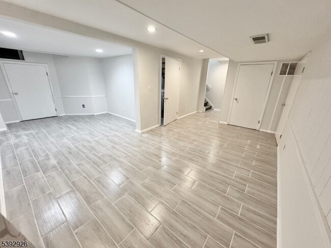 Photo - 18 Arthurs Ct