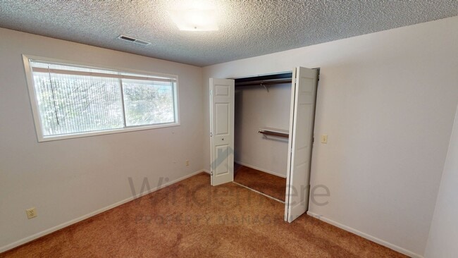 Photo - 333 Grove St