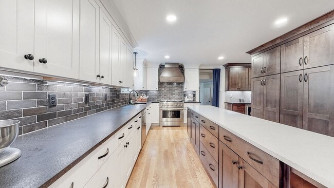 Photo - **RENOVATED COLONIAL ON OVER AN ACRE ZONED FOR WILLIAMSON COUNTY BRENTWOOD SCHOOLS**