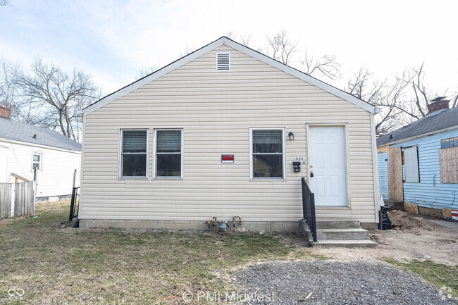 Building Photo - 1025 N Centennial St Rental