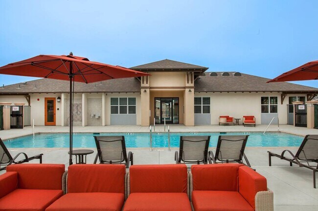 Villa del Sol Senior Apartments