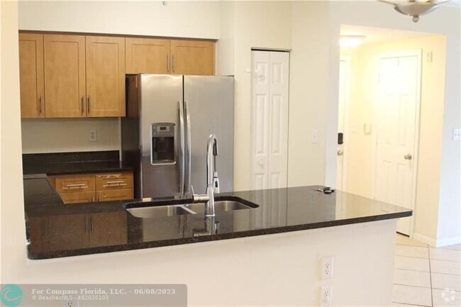Building Photo - 6565 Emerald Dunes Dr Rental