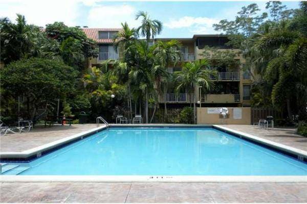 Photo - 6904 N Kendall Dr Condo Unit F202
