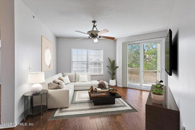 Photo - 1010 Bella Vista Blvd Unidad 122