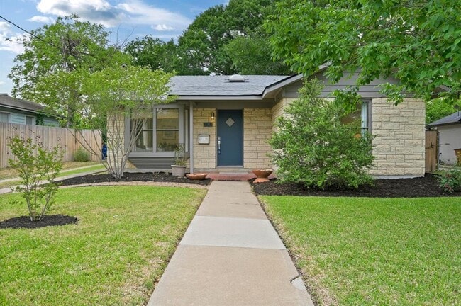 Building Photo - 7313 Grover Ave Rental