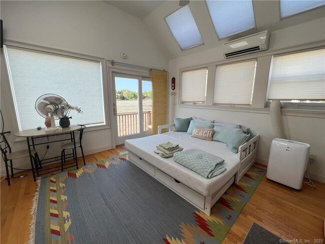 Photo - 141 Middle Beach Rd