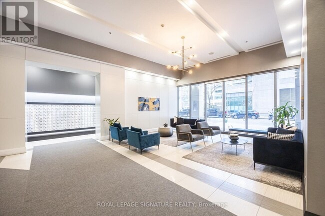 Photo - 19 Grand Trunk Crescent Unit 2103