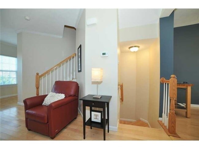 Photo - 704 Park Plaza E