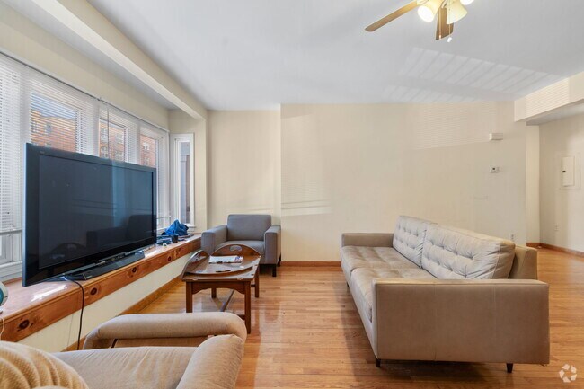 Building Photo - 29 Sutherland Rd Unit 29 Sutherland Rd., #A Rental