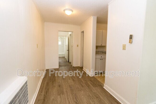 Photo - 2408 Harley St Unit B