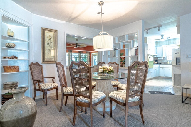 Photo - 1300 SE 7th Ct