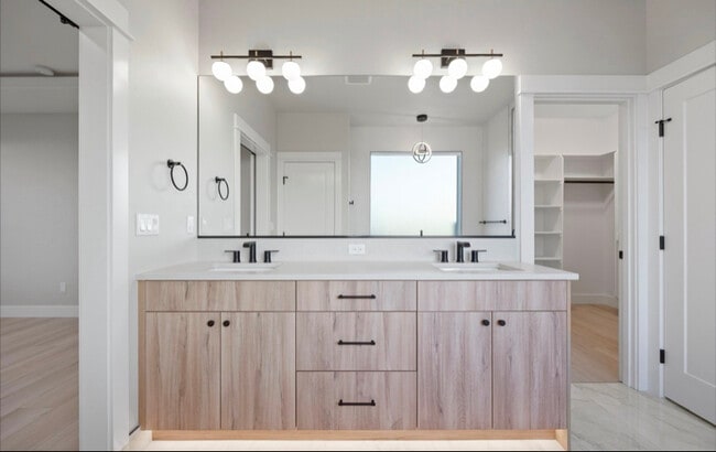 Photo - 3466 Morningside Pkwy