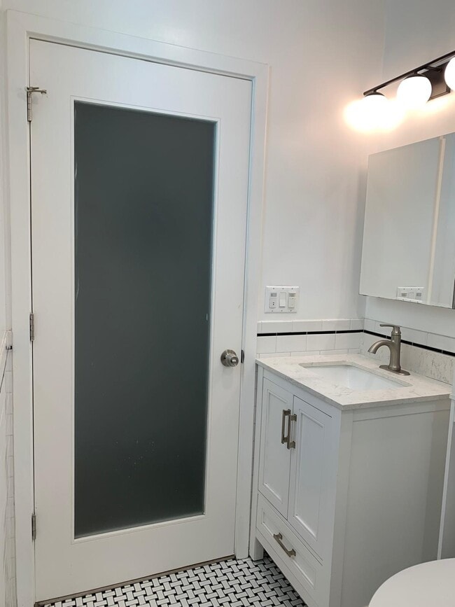 Photo - 4211 Franklin Ave Unidad 4213.5