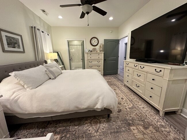 Maestro - 521 Capstone Dr