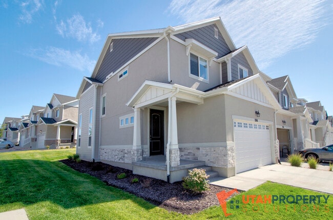 Photo - 1316 Dawes Wy Townhome