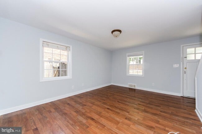 Photo - 908 S Highland St