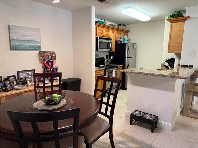 Photo - 8827 Manor Loop Unit 104