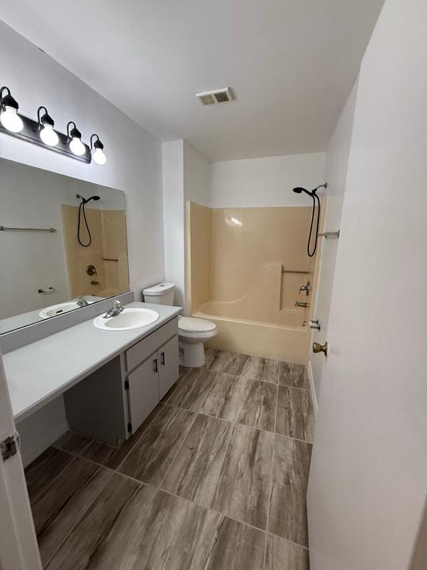 Photo - 6837 Woodgrain Ct