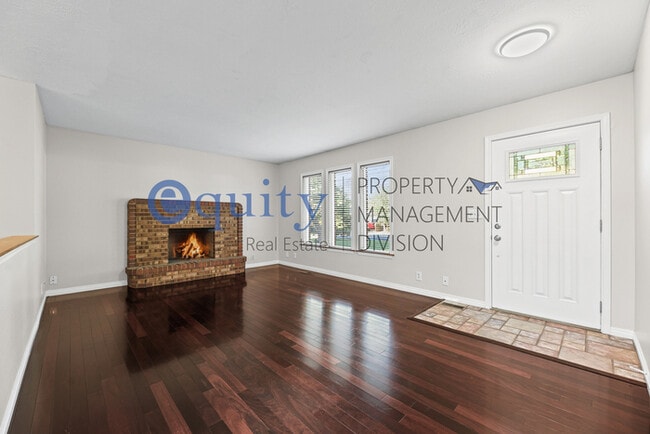 Photo - 7102 Brookhill Dr E