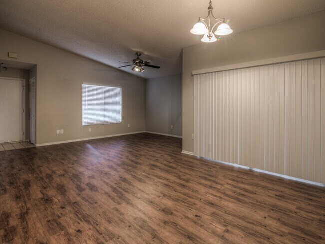 Photo - 7934 Winter Song Dr