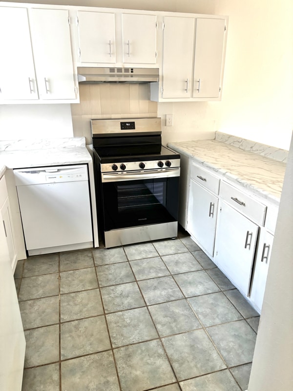 Building Photo - 99 S 3rd St Rental